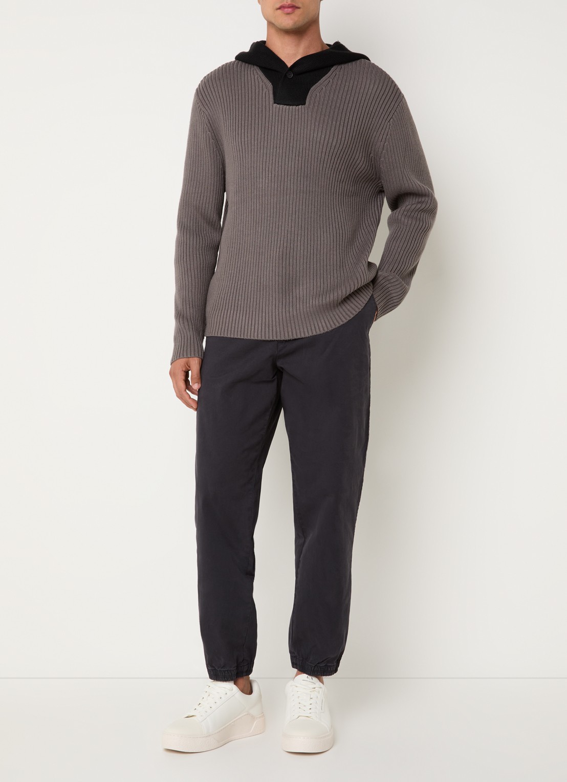 Armani Tapered fit broek met steekzakken - voorkant 3 donkerblauw
