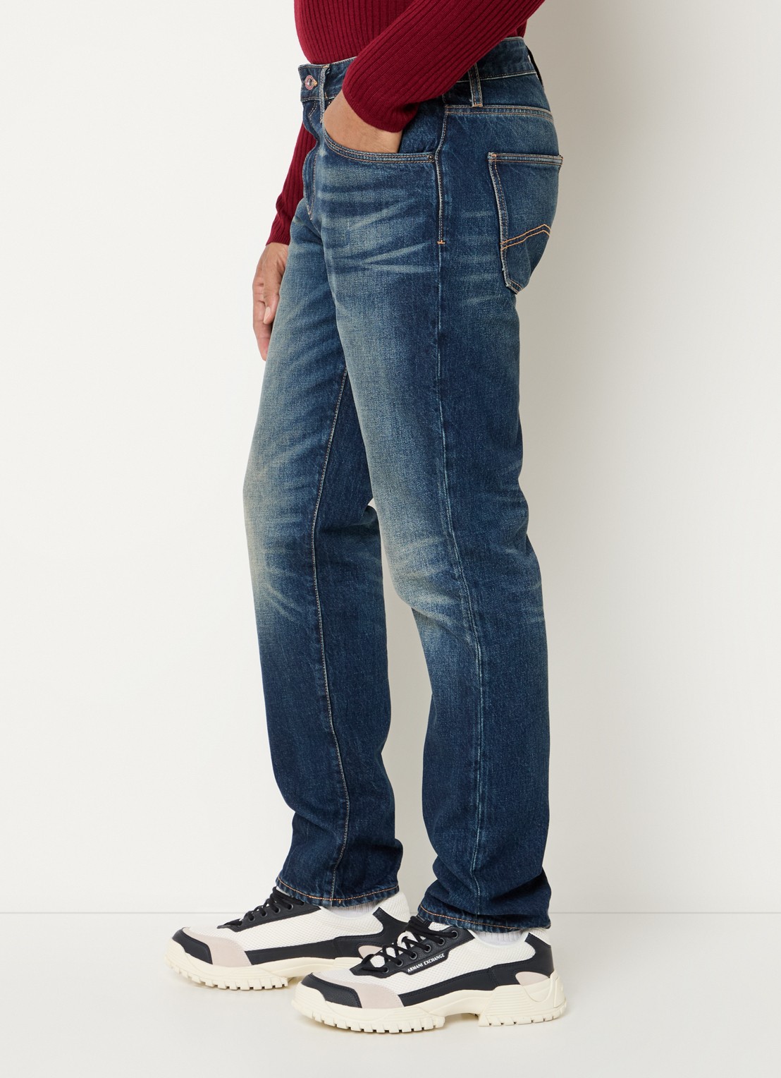 Armani Tapered fit jeans met steekzakken - detail 4 blue denim