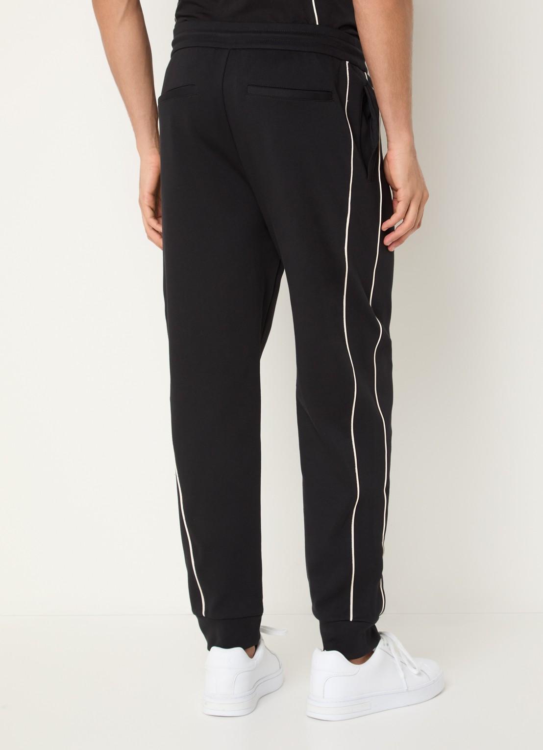 Armani Tapered fit joggingbroek met logo en steekzakken - achterkant black-uc001