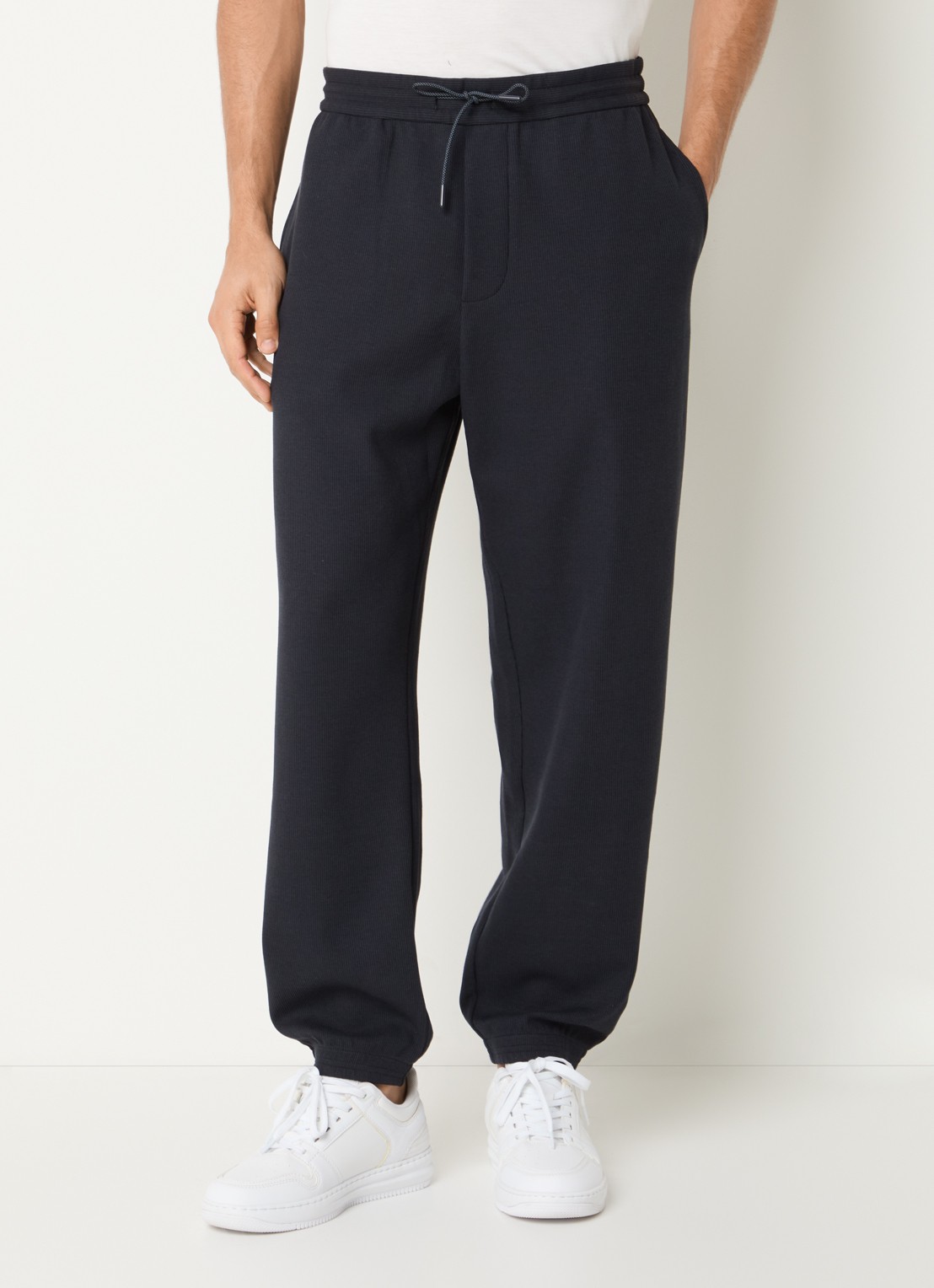 Armani Tapered fit joggingbroek met ribstructuur - detail 4 donkerblauw