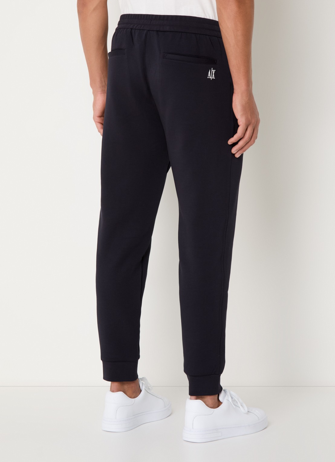 Armani Tapered fit joggingbroek met steekzakken - achterkant donkerblauw