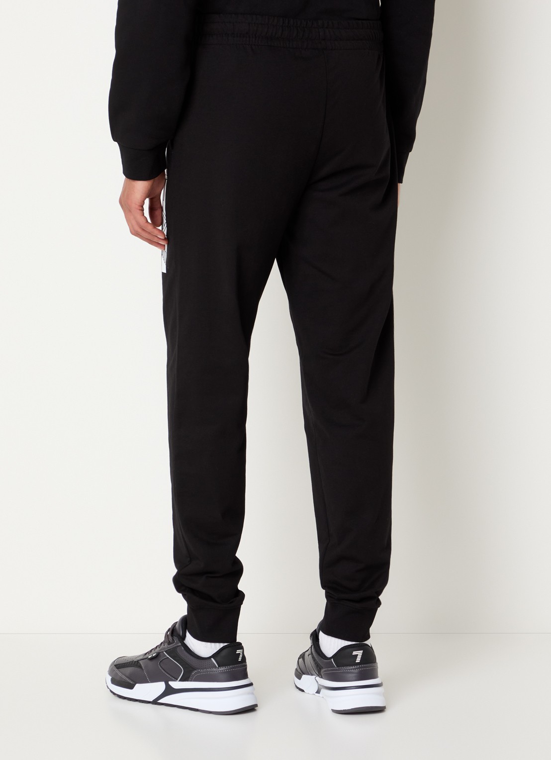 Armani Tapered fit joggingbroek met steekzakken - achterkant 3 zwart