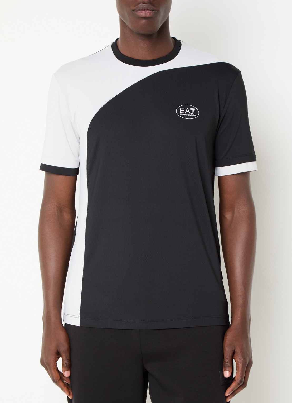 Armani Trainings T-shirt met logo - detail 2 zwart