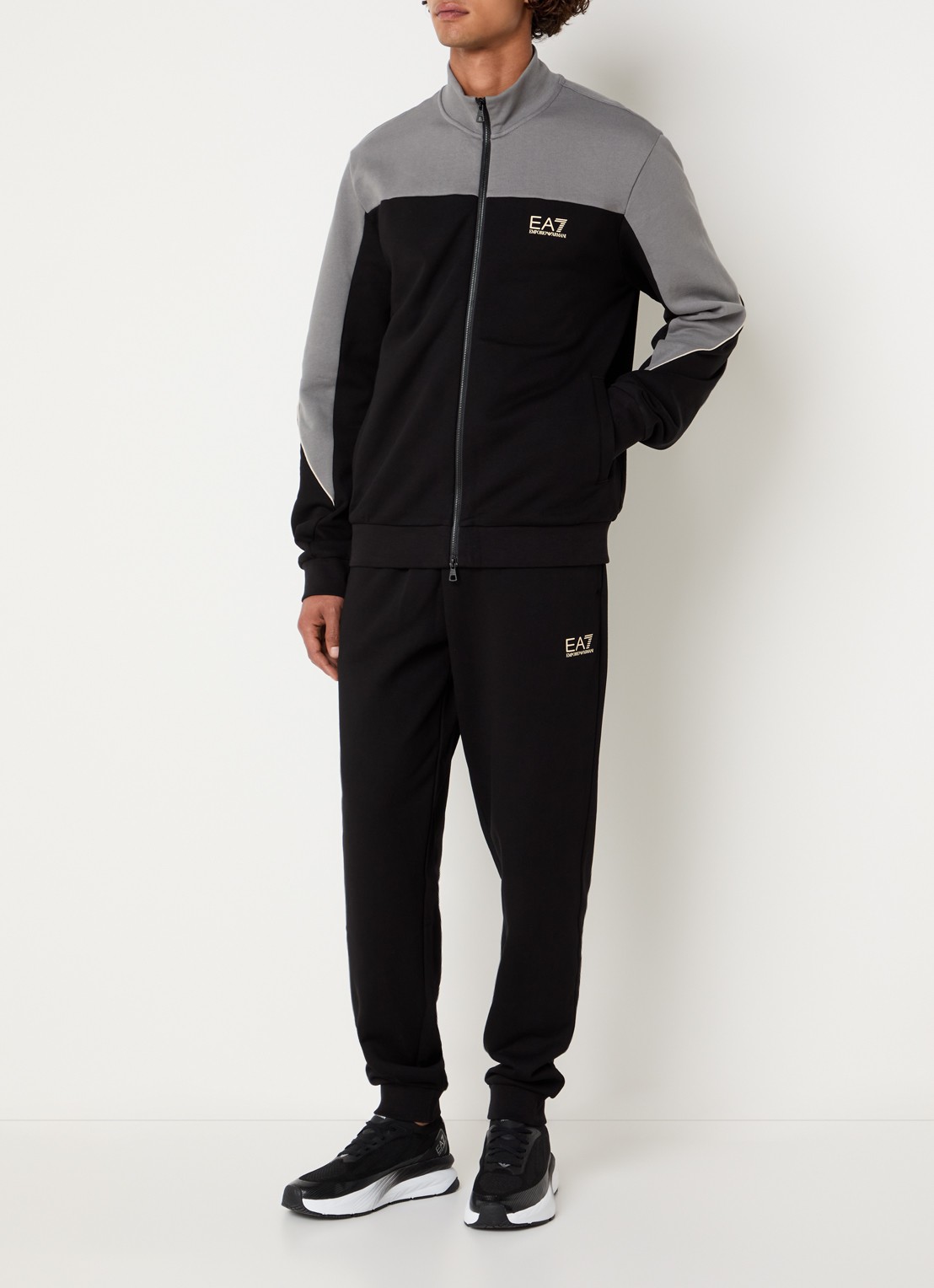 Armani Trainingspak in katoenblend met logo - detail 4 zwart