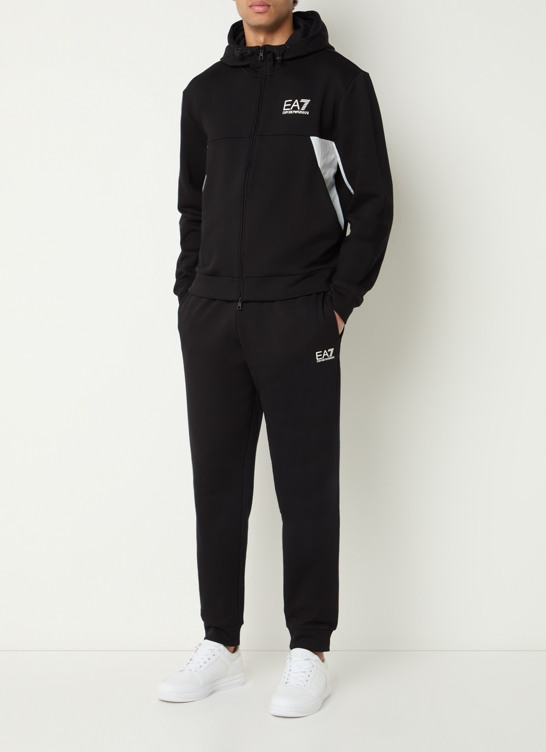 Armani Trainingspak met logo en steekzakken - detail 4 zwart