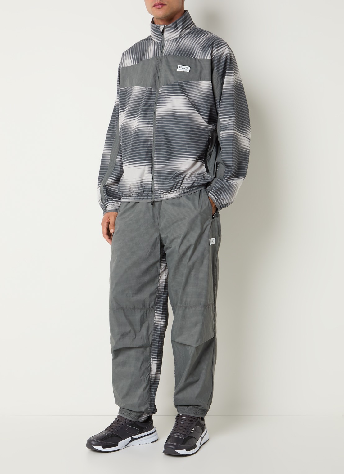 Armani Trainingspak met print en logo - detail 4 donkergrijs