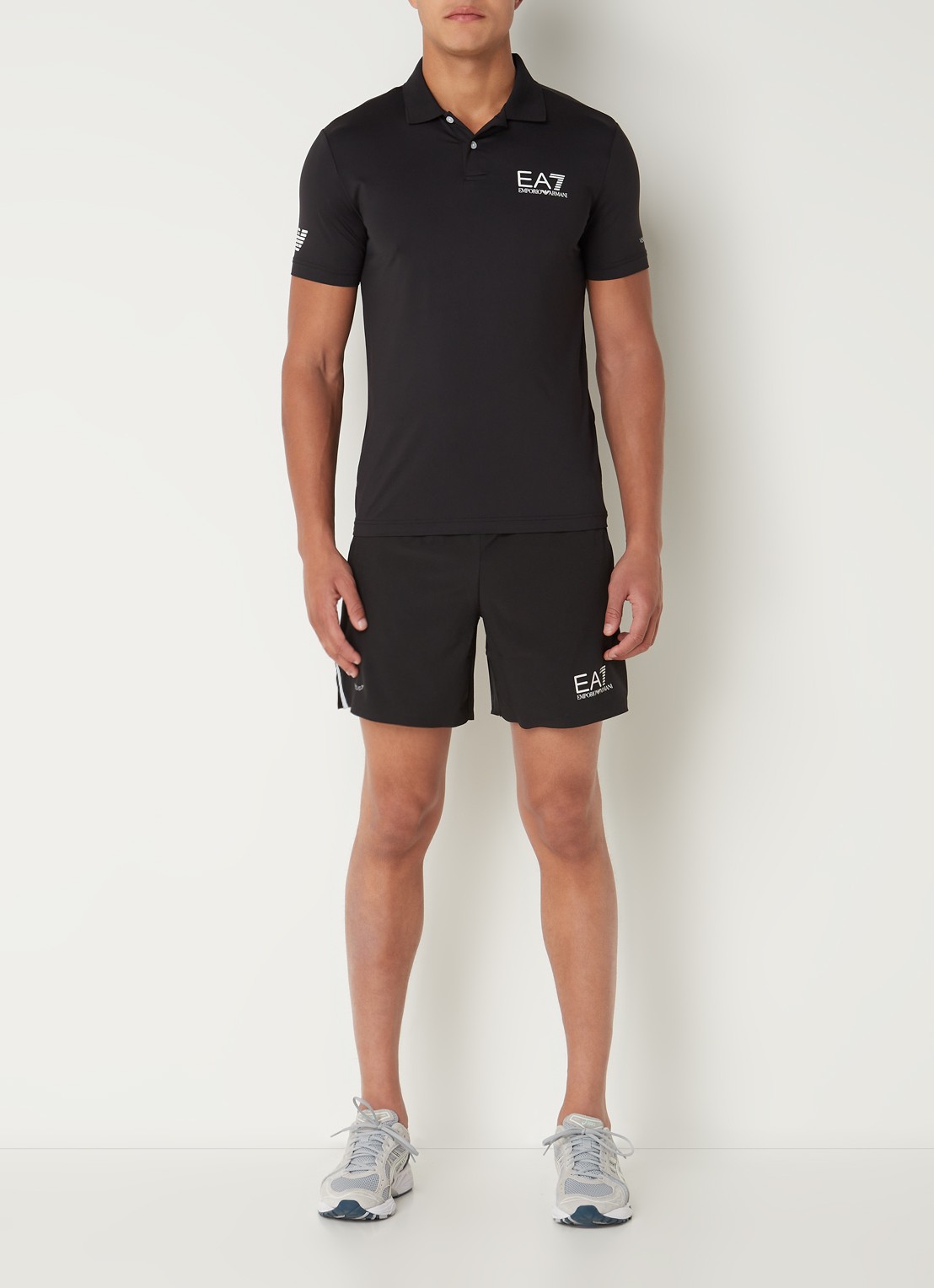 Armani Trainingsshorts met logoprint en steezakken  - voorkant 3 zwart