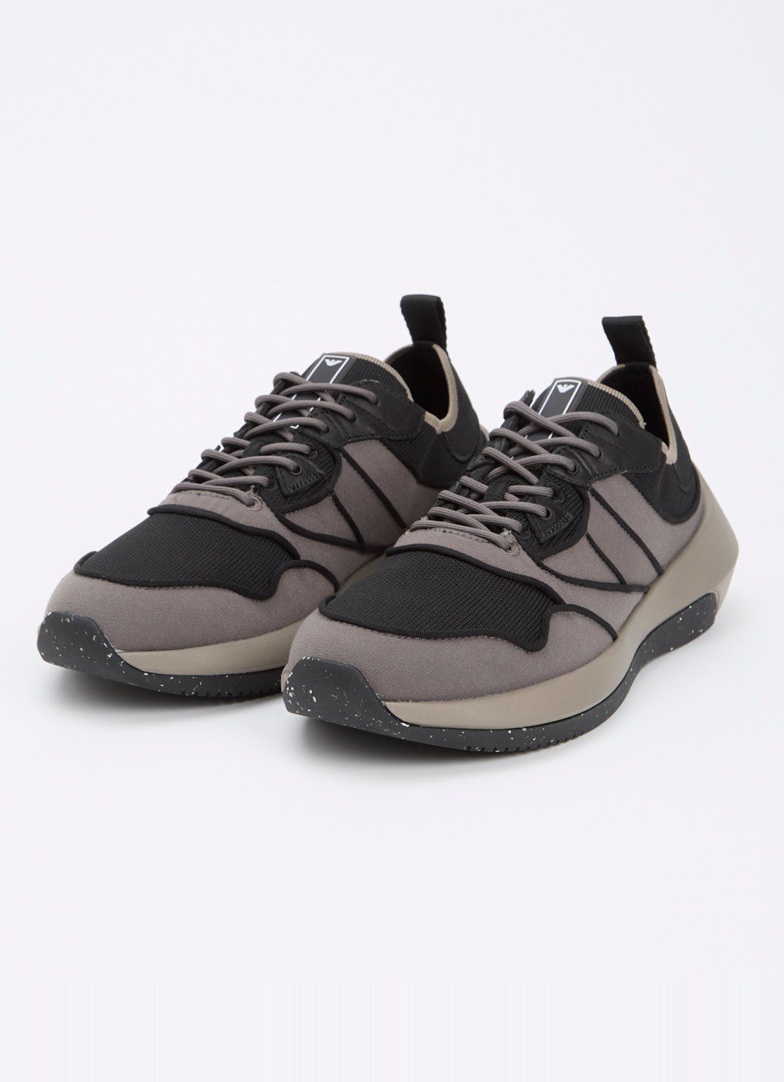 Armani Travel Essentials sneaker met leren details - detail 3 donkergrijs