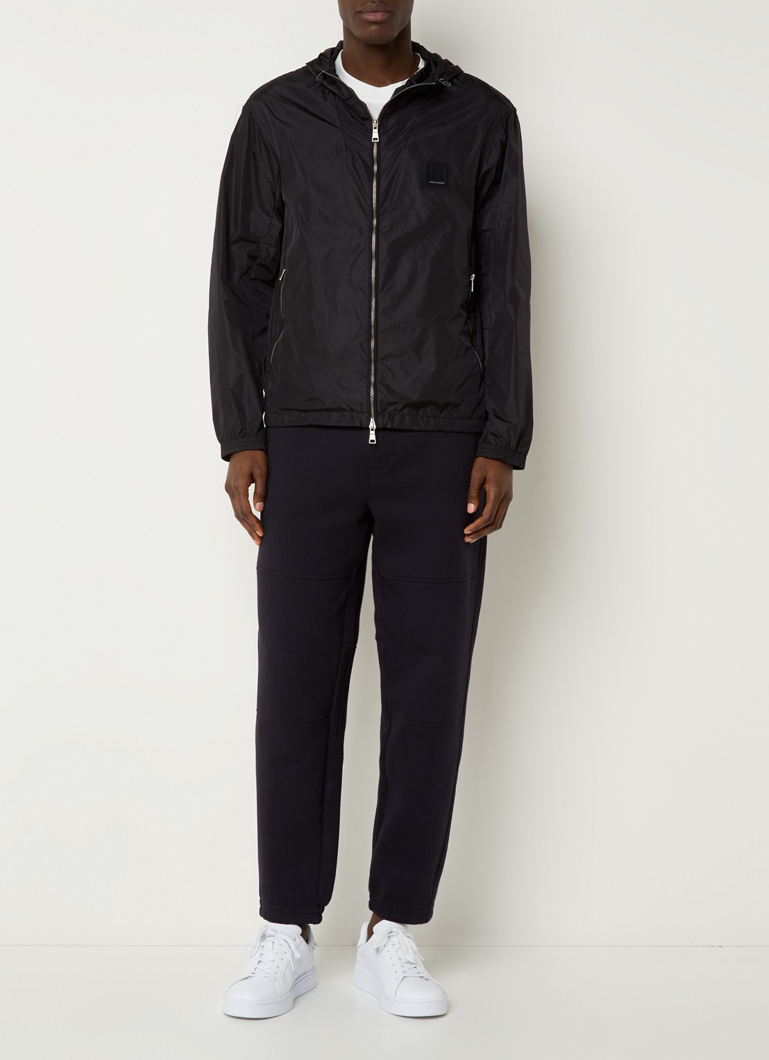 Armani Windjack met capuchon en ritszakken - voorkant 3 zwart