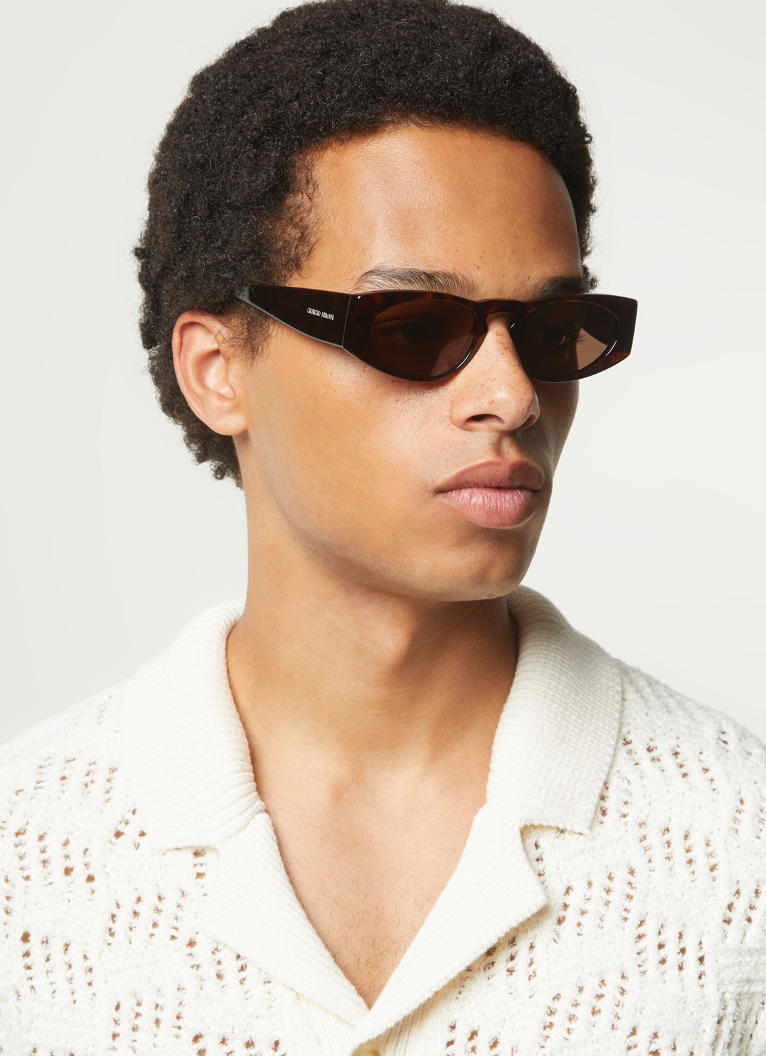 Armani Zonnebril AR8216 - voorkant 3 donkerbruin