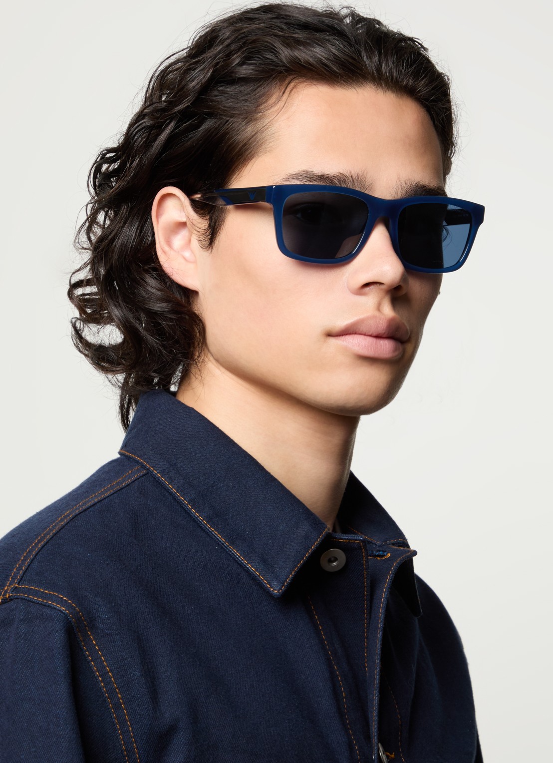 Armani Zonnebril EA4224 - voorkant 2 donkerblauw