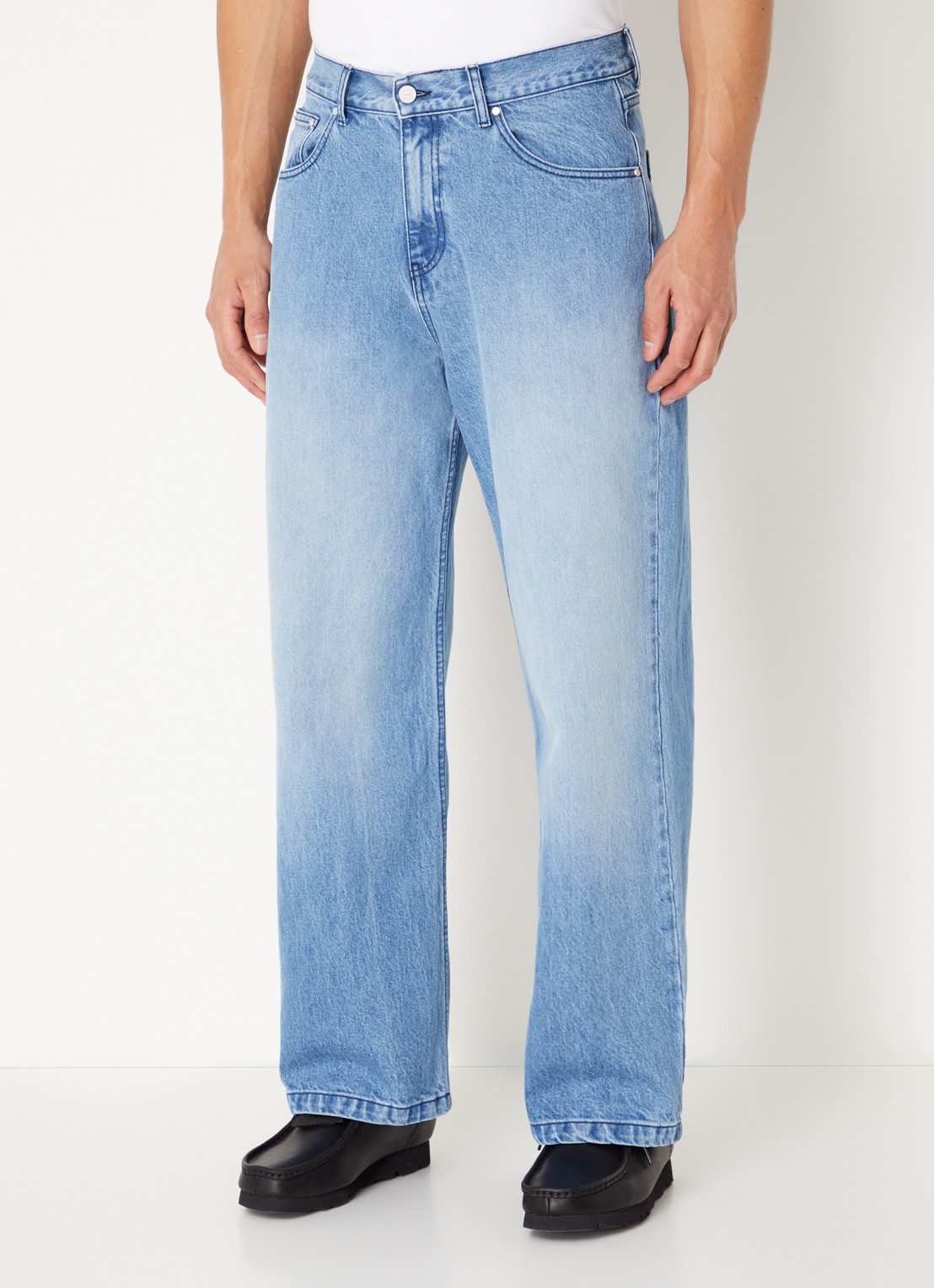 Arte Antwerp Circle Logo tapered fit jeans met gekleurde wassing - detail 4 blauw