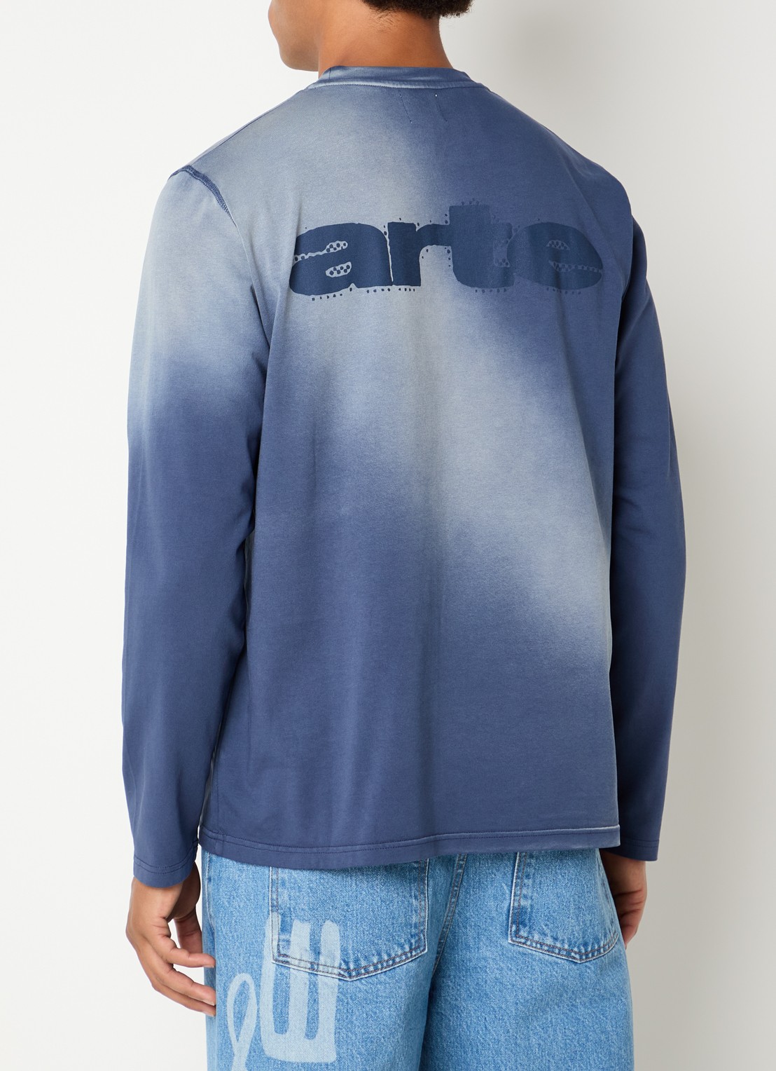 Arte Antwerp Fadeout longsleeve met logo- en backprint - detail donkerblauw