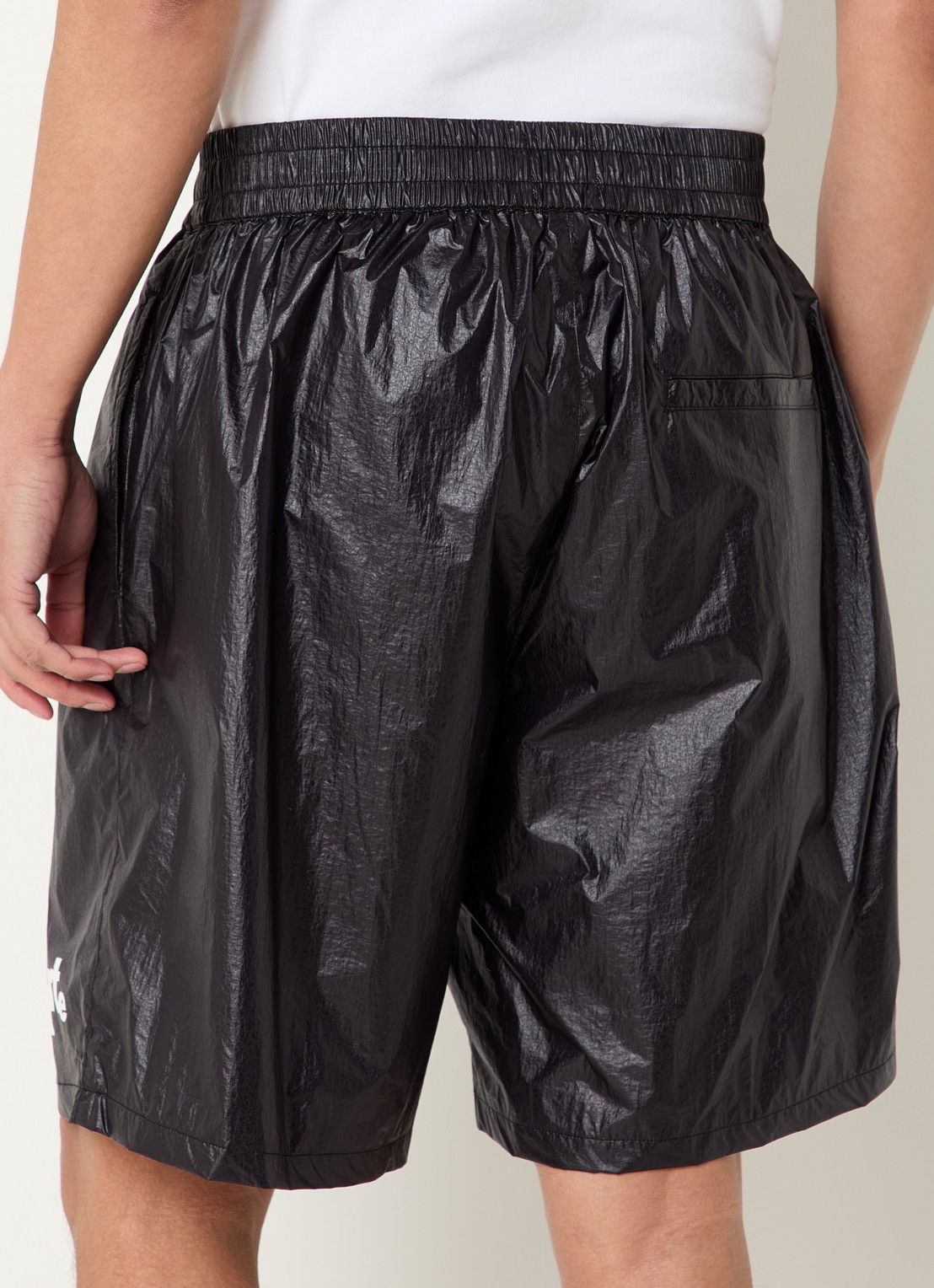 Arte Antwerp Loose fit korte broek met logo - achterkant zwart