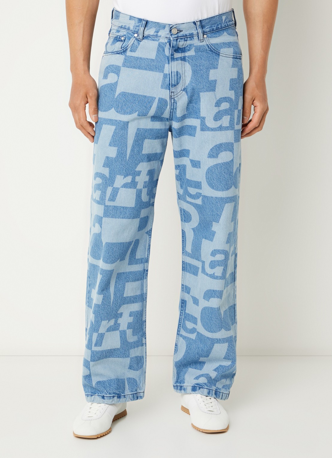 Arte Antwerp Straight fit jeans met gekleurde wassing en logoprint - detail 2 indigo