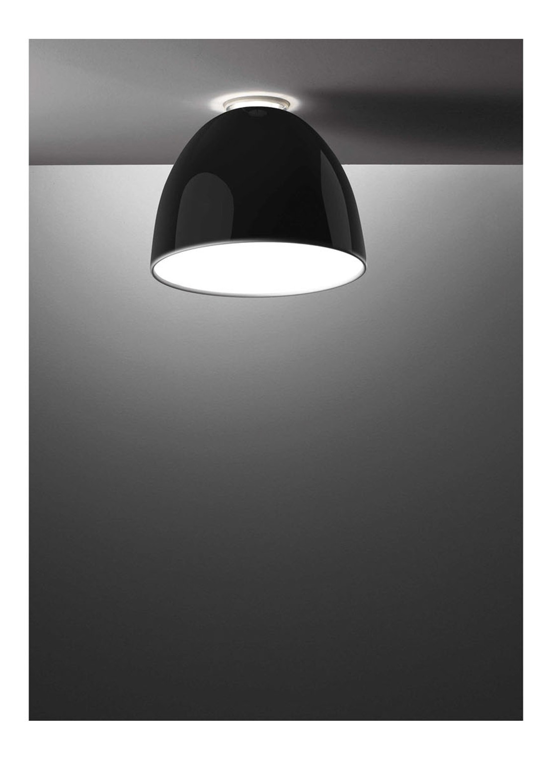 Artemide Nur mini gloss hanglamp 28 x Ø36 cm - voorkant 2 zwart