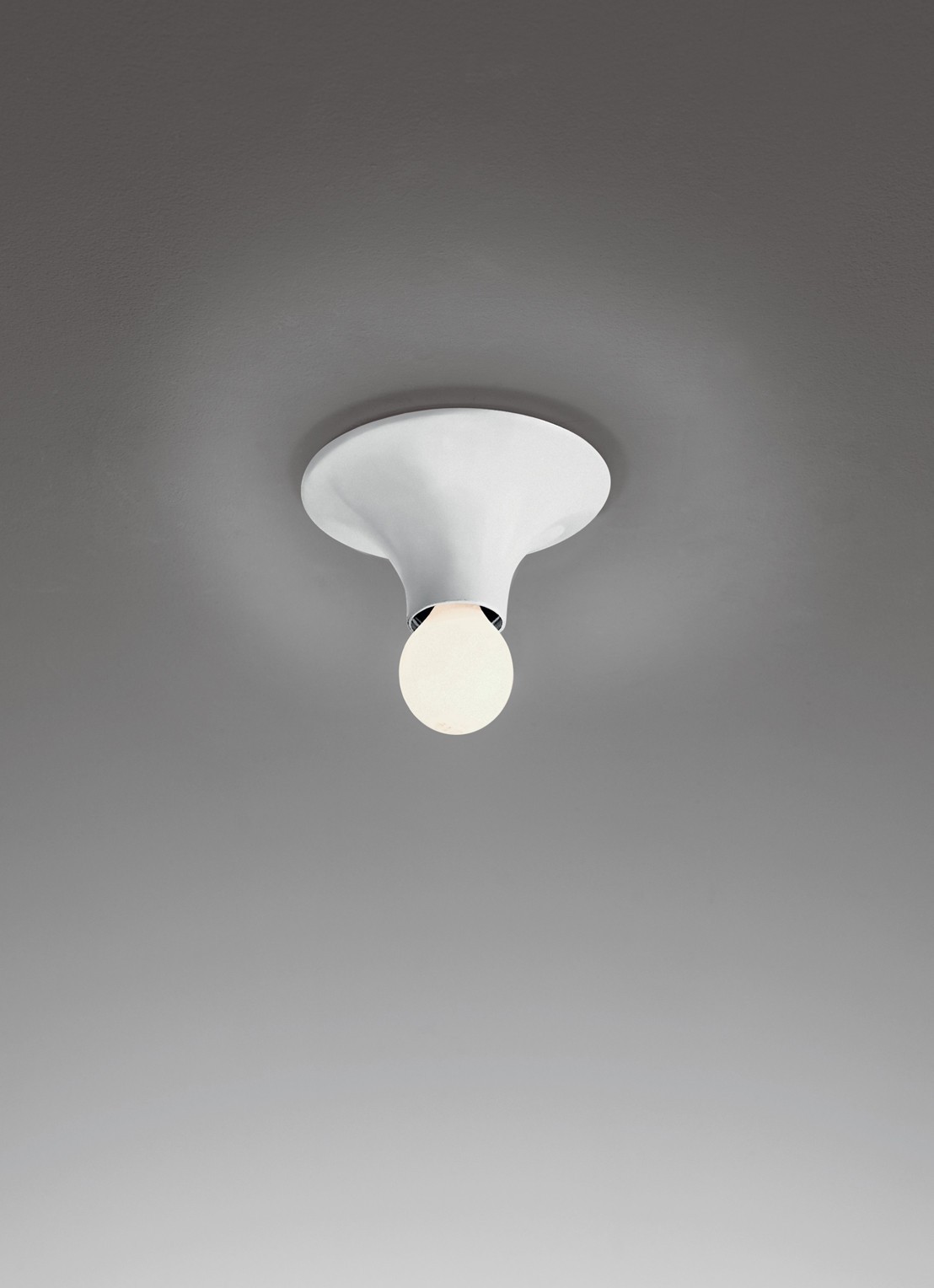 Artemide Teti wandlamp Ø14 cm - voorkant 2 transparant