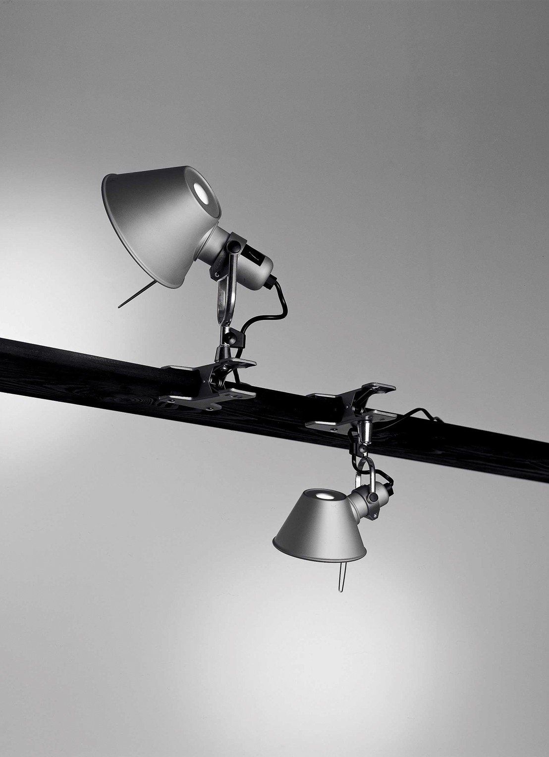 Artemide Tolomeo Micro Pinza lamp met klem 20 x Ø16 cm - voorkant 3 roestvrijstaal