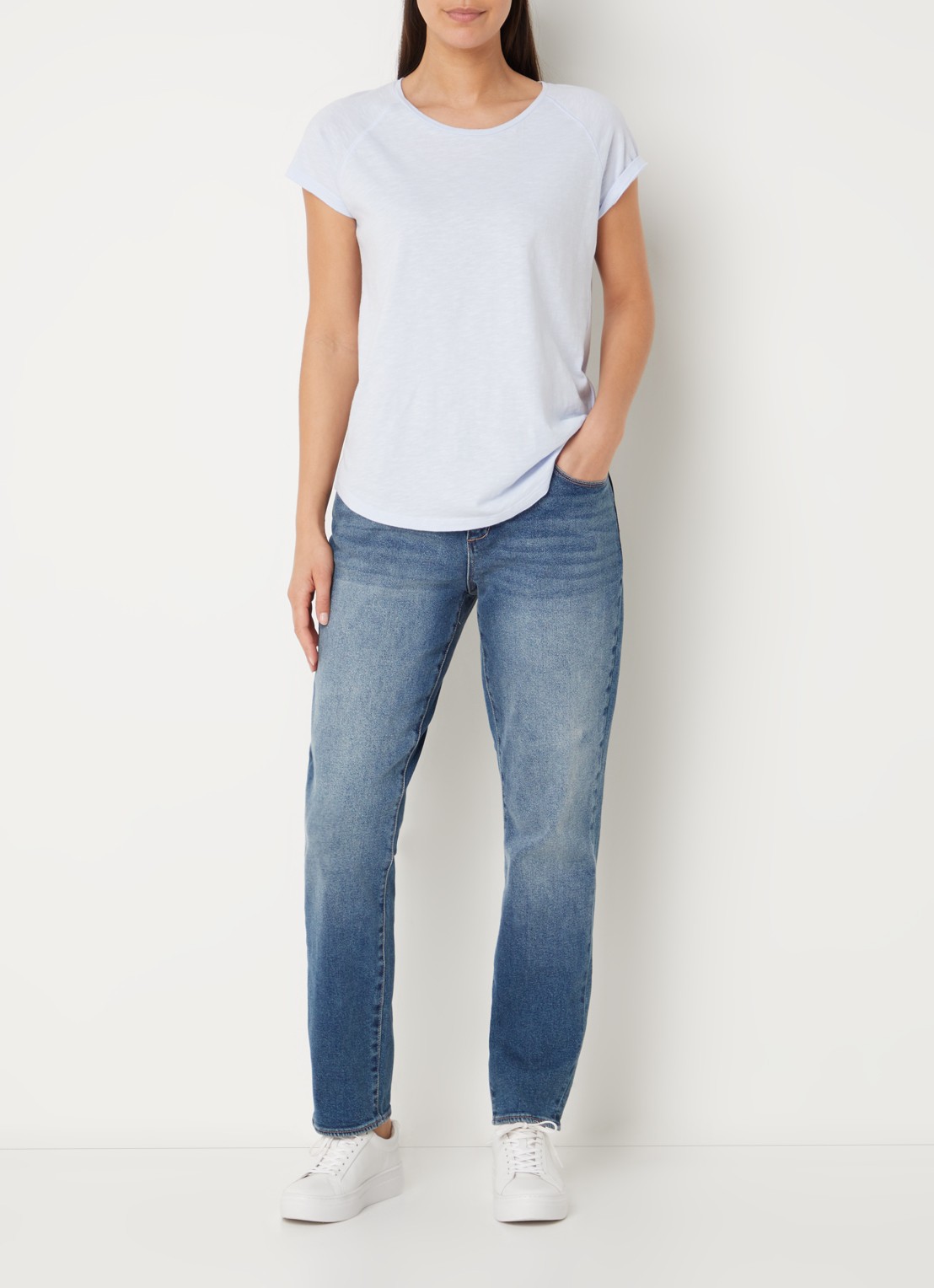Articles of Society Rene mid waist tapered fit jeans met medium wassing - voorkant 2 indigo