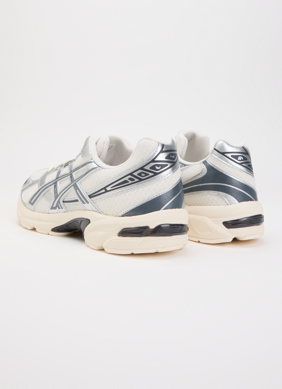 ASICS Gel-1130 sneaker met mesh details - achterkant 5 gebroken wit