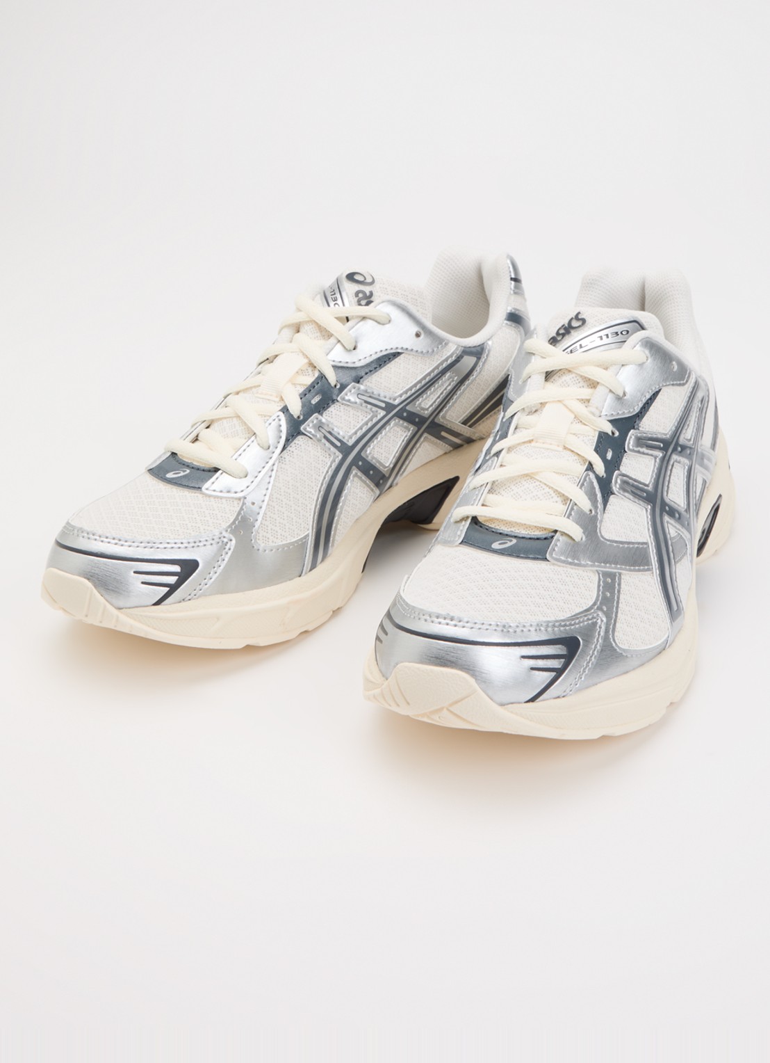 ASICS Gel-1130 sneaker met mesh details - detail 2 gebroken wit
