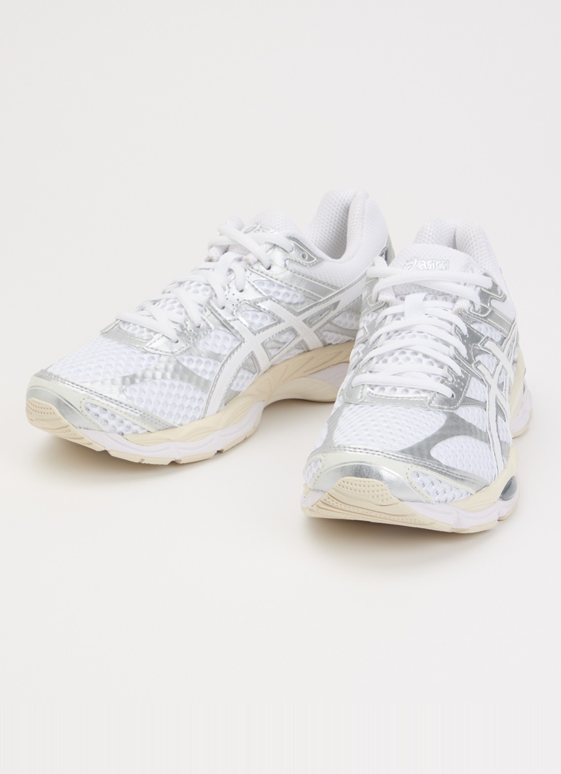 ASICS Gel-Cumulus 16 sneaker met mesh details - detail wit