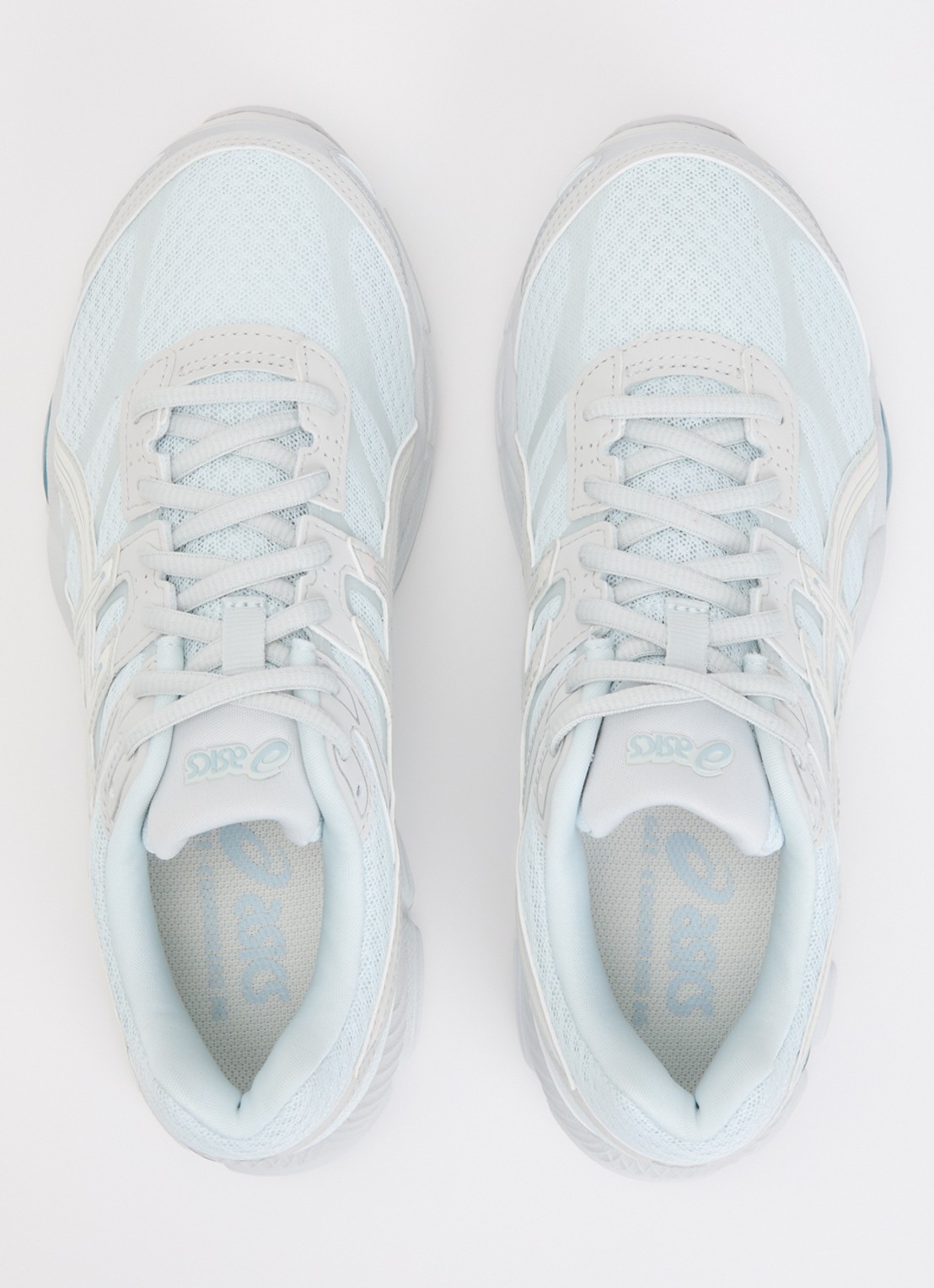 ASICS Gel-Cumulus 16 sneaker met mesh details - detail 2 lichtblauw