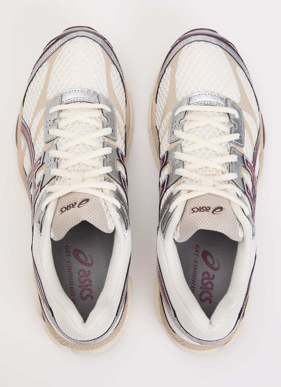 ASICS Gel-Cumulus 16 sneaker met mesh details - detail 2 beige