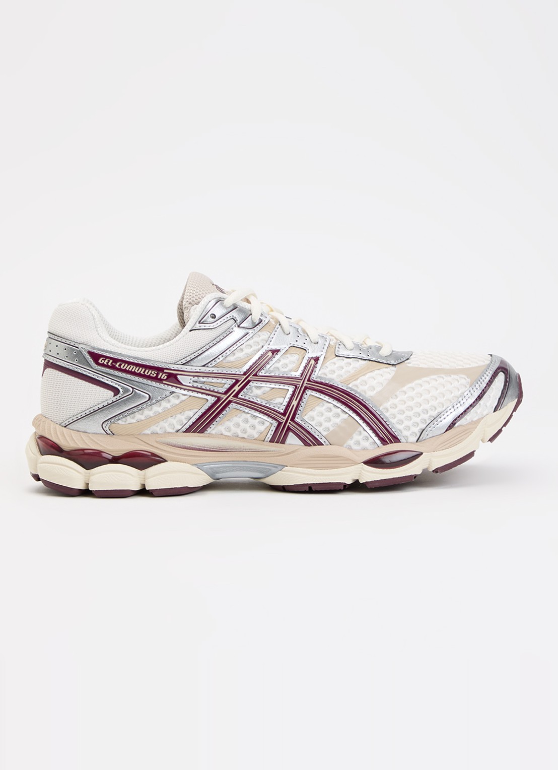 ASICS Gel-Cumulus 16 sneaker met mesh details - voorkant 4 beige