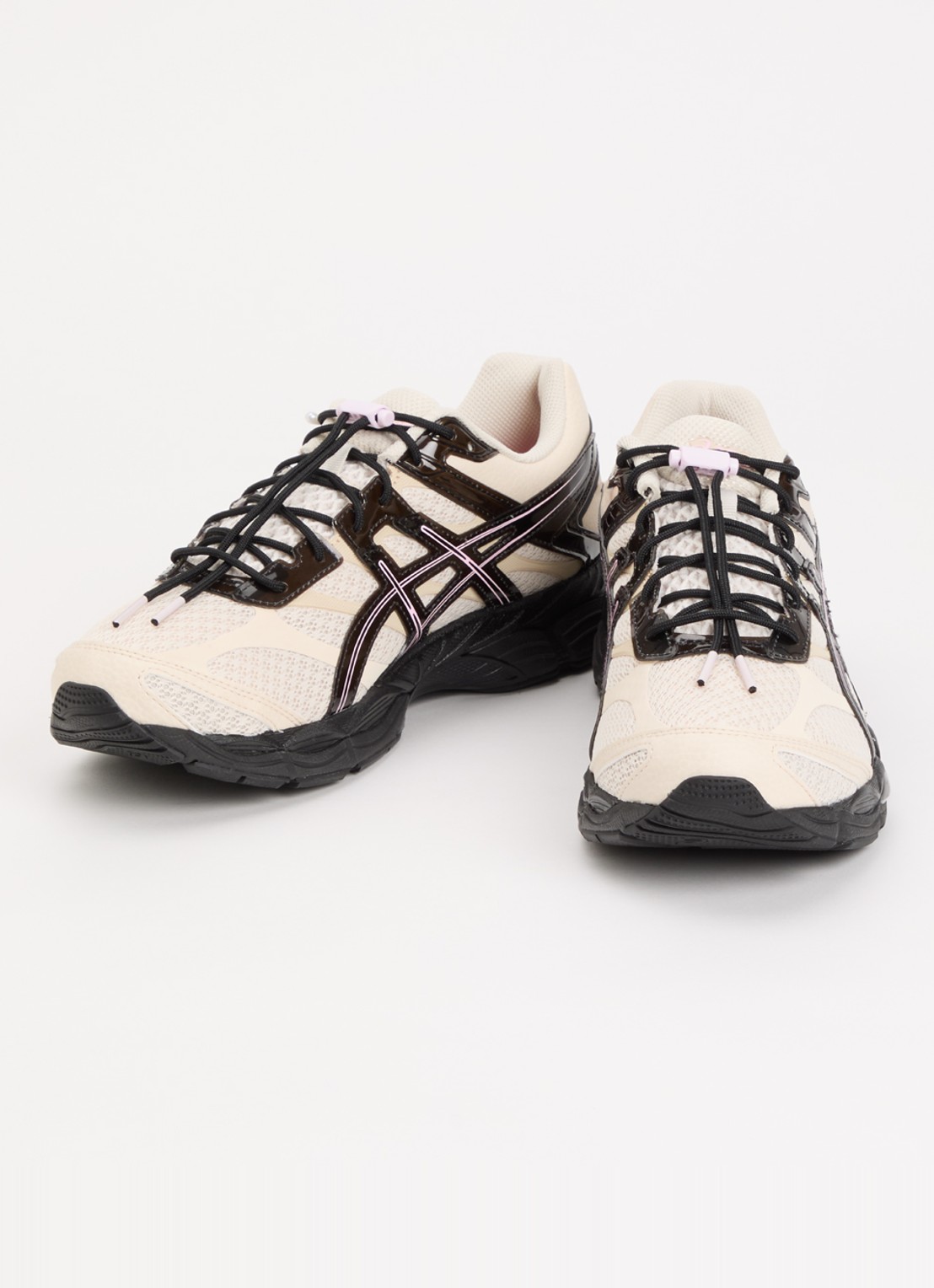 ASICS Gel-Cumulus 16 sneaker met mesh details - detail 3 creme