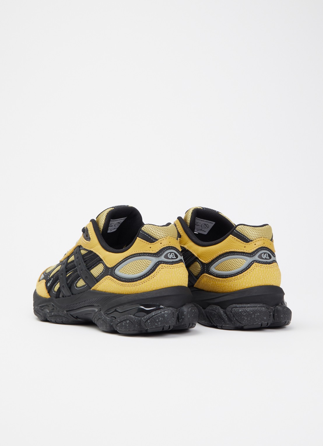 ASICS Gel-Nyc 2.0 SSHS sneaker met leren details - achterkant okergeel