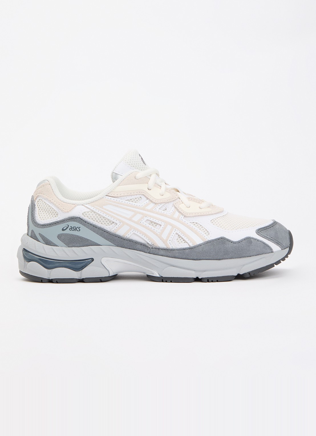 ASICS Gel-NYC sneaker met suède details - voorkant 2 gebroken wit