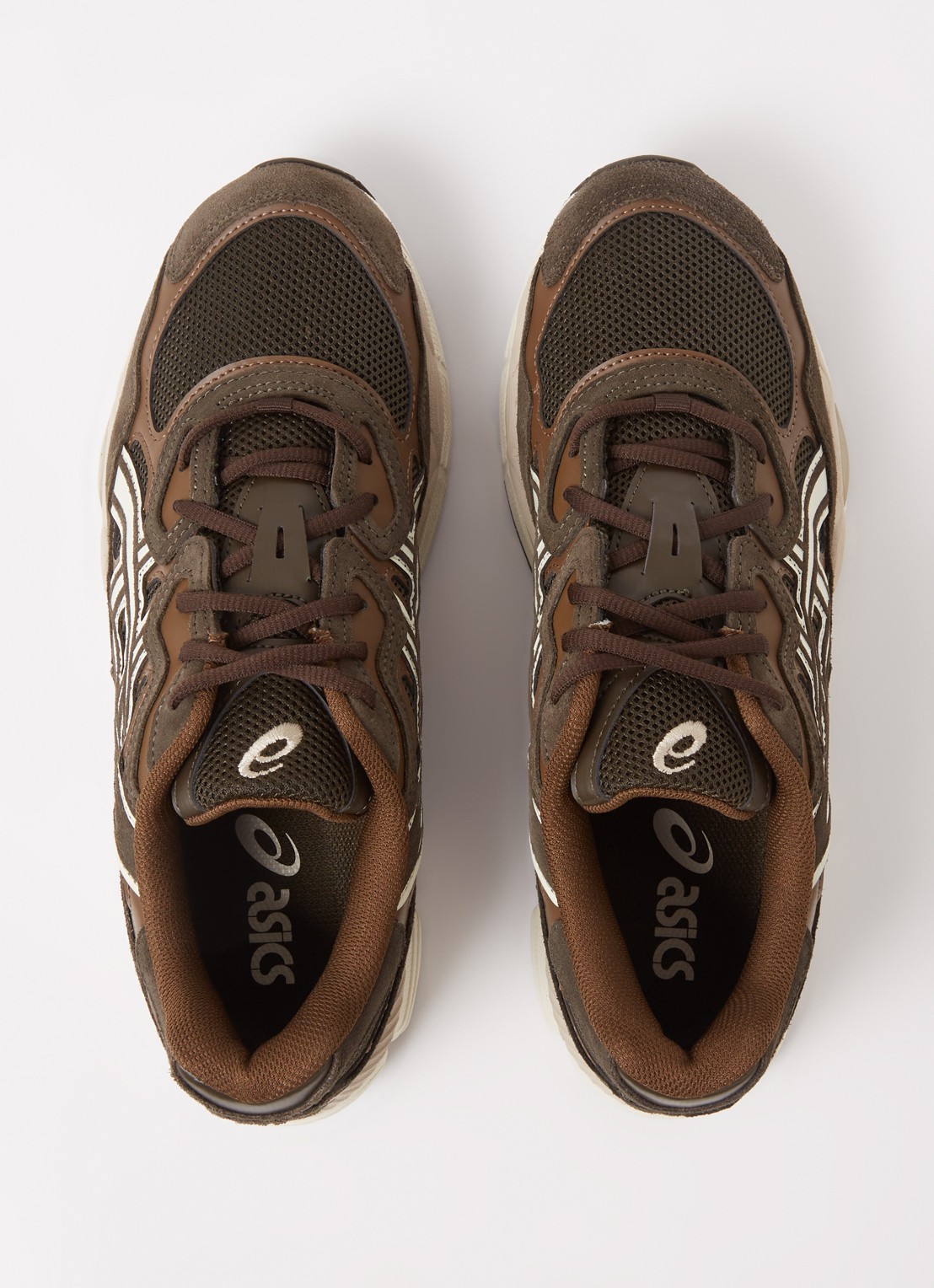 ASICS Gel-Nyc sneaker van mesh met suède details - detail 4 donkerbruin