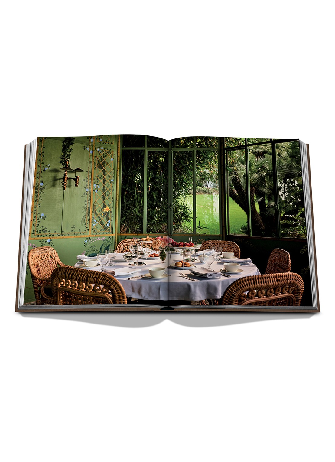 Assouline Secret Stays - detail 3 bruin