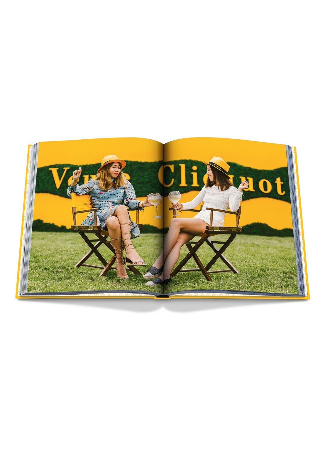 Assouline Veuve Clincquot - detail 5 donkeroranje
