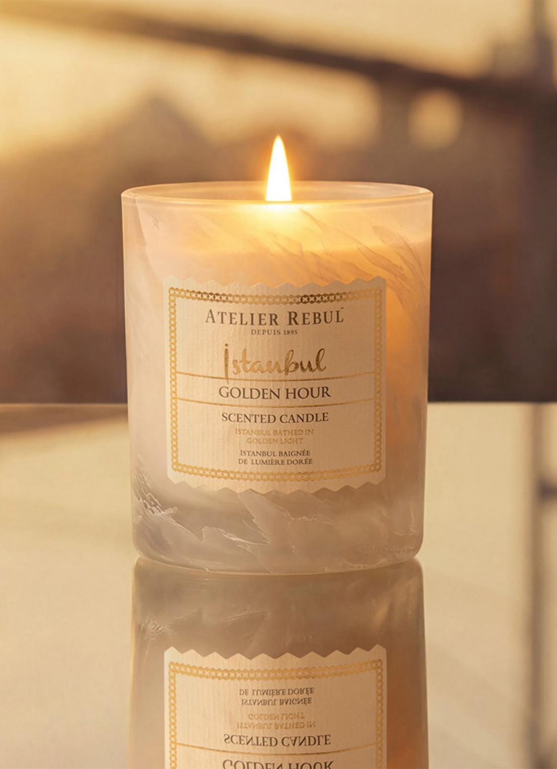 Atelier Rebul Istanbul Golden Hour geurkaars 210 gram - voorkant 4 vanillegeel