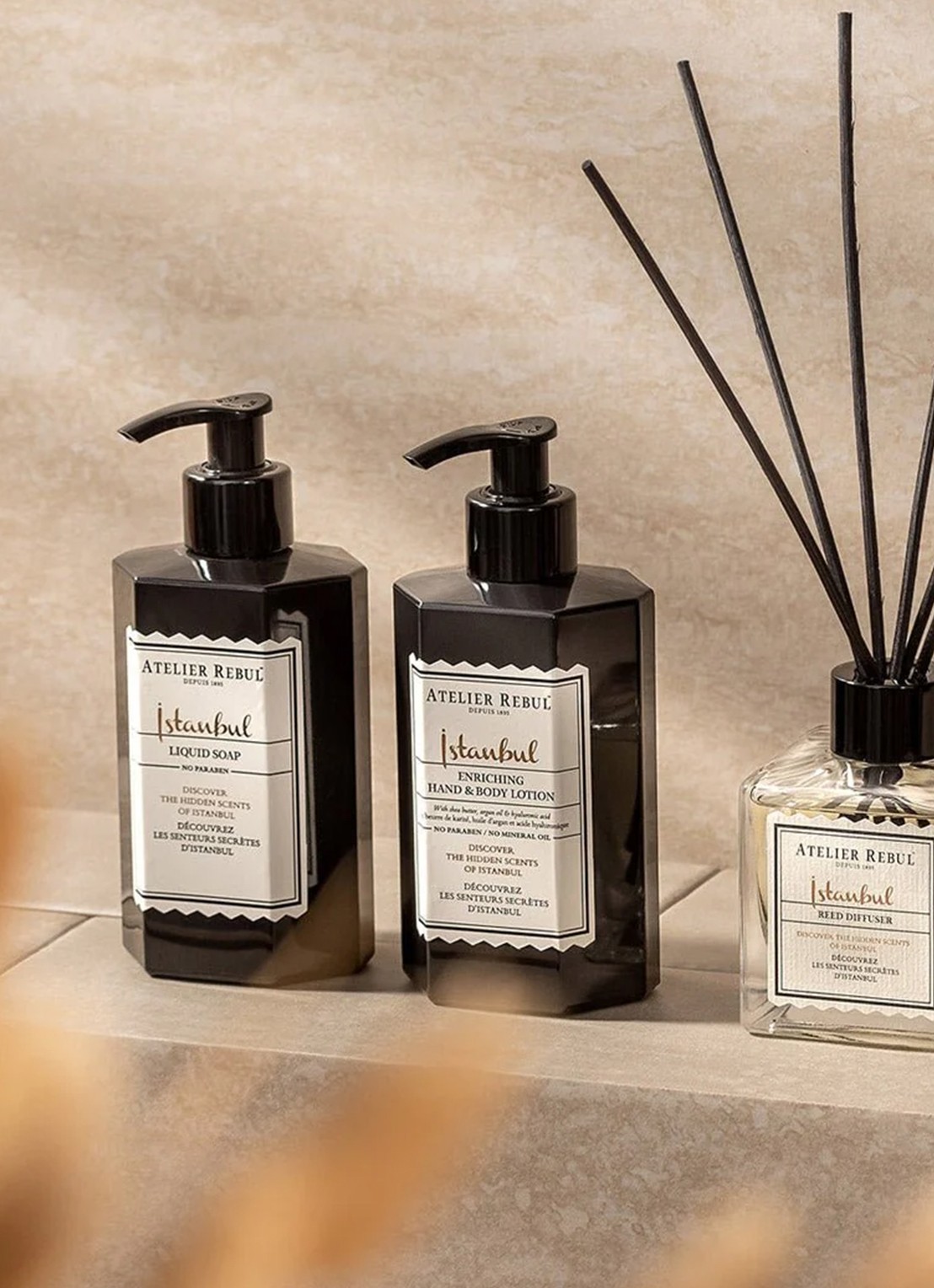 Atelier Rebul Istanbul Hand & Bodylotion 400ml - voorkant 2 undefined