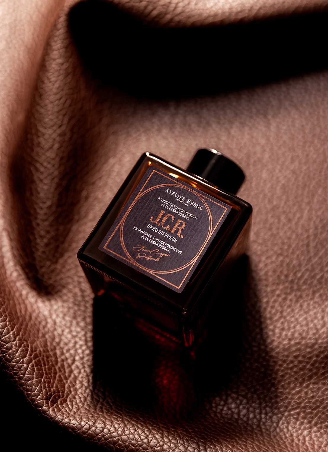 Atelier Rebul J.C.R. Geurstokjes 120ml - voorkant 4 bruin