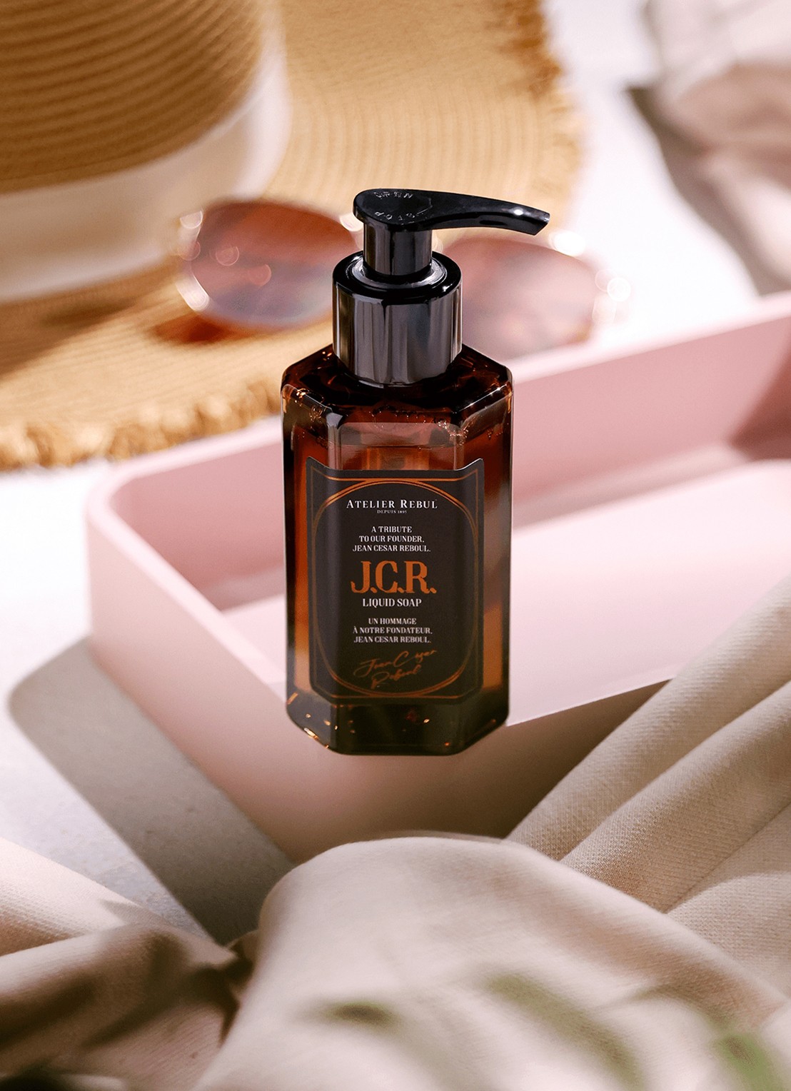Atelier Rebul J.C.R. handzeep 100 ml - achterkant bruin