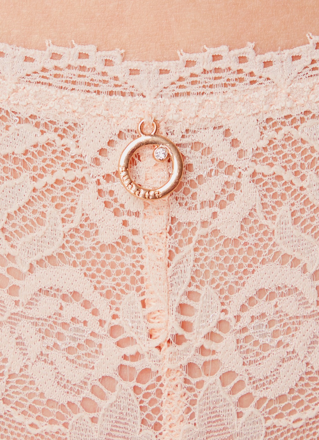 Aubade Rosessence Care shorty van kant - detail 5 oudroze