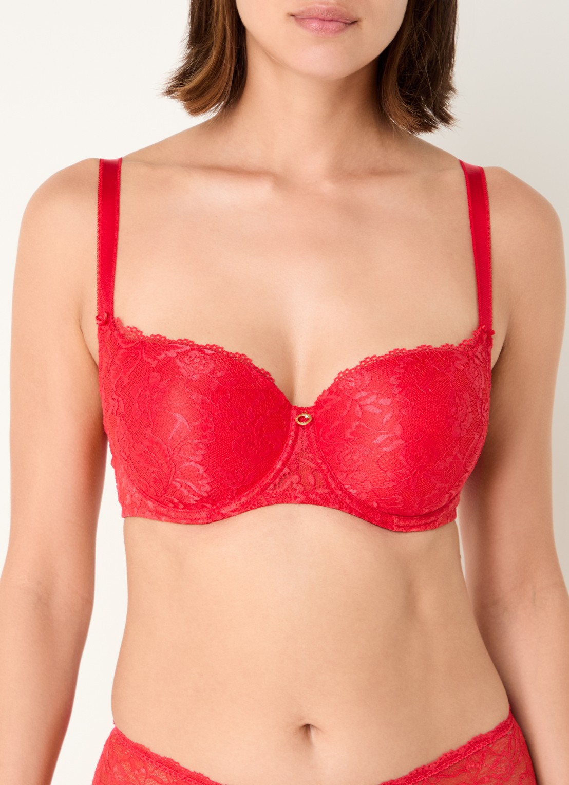Aubade Rosessence voorgevormde bh met overlay van kant - detail 2 rood