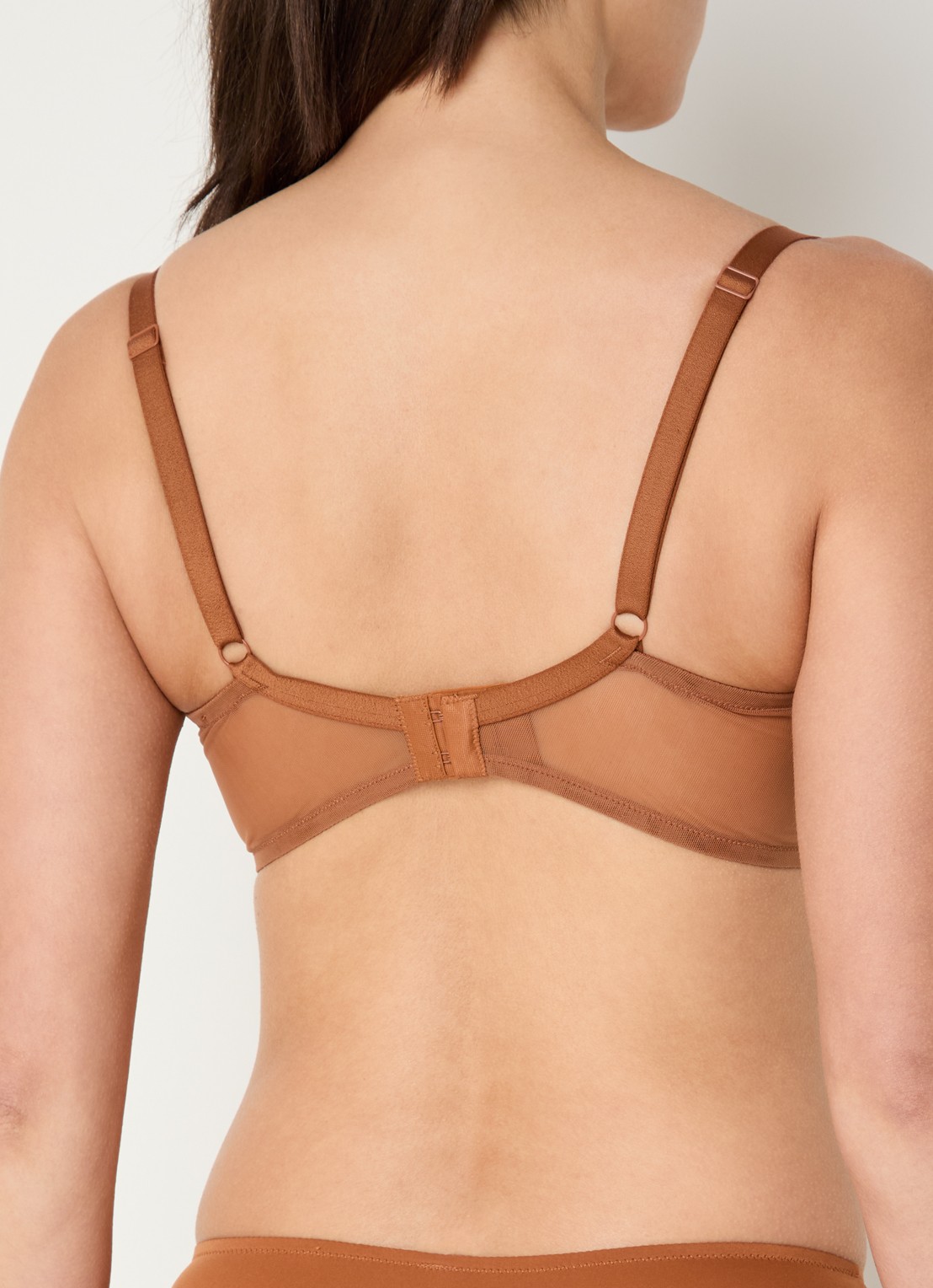 Aubade Sheer Emotion beugel bh van mesh met borduring - achterkant cognac