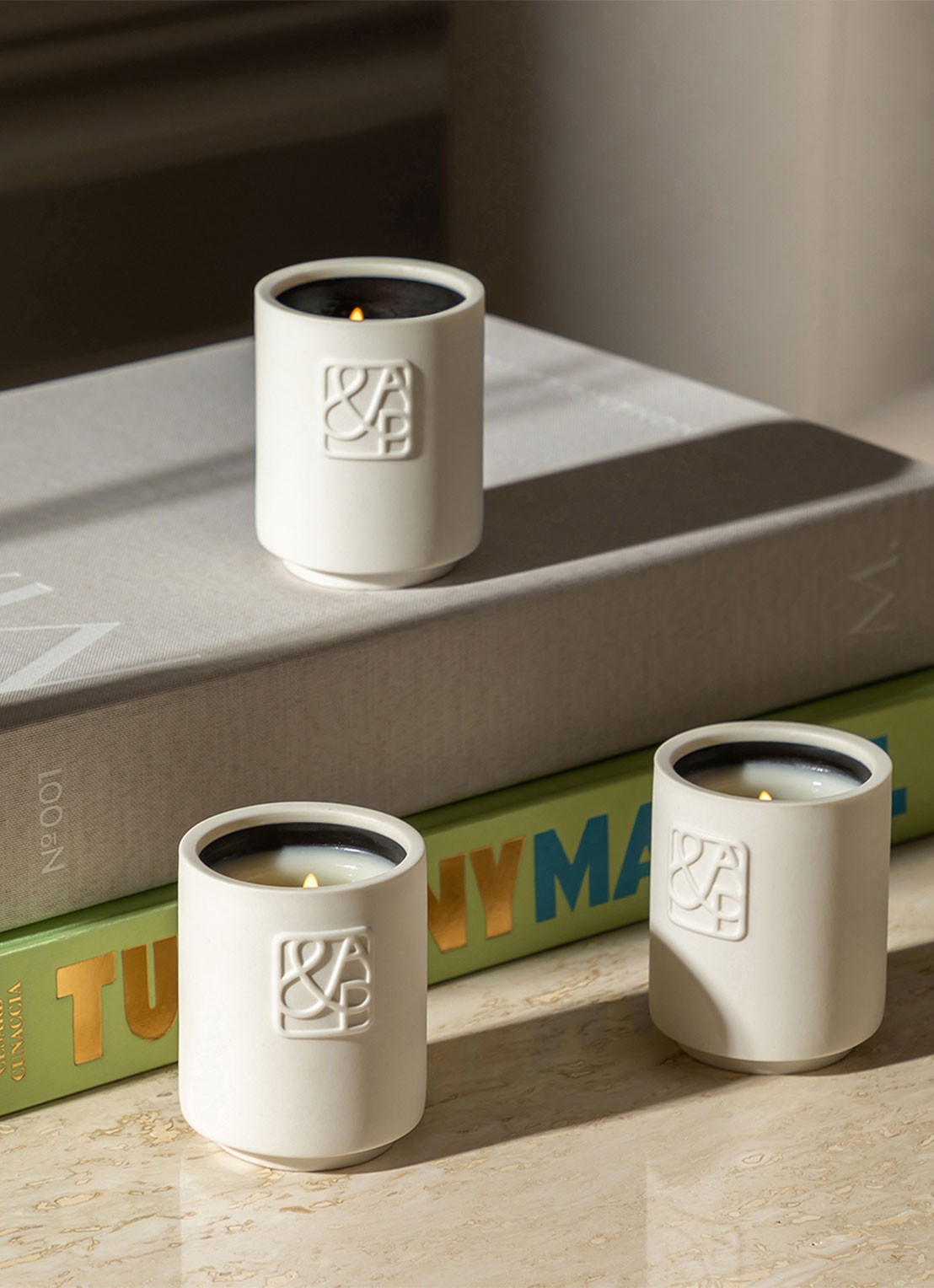 AUGUST&PIERS Mini Candle Trio Gift Set - geurkaars set van 3 - voorkant 5 undefined