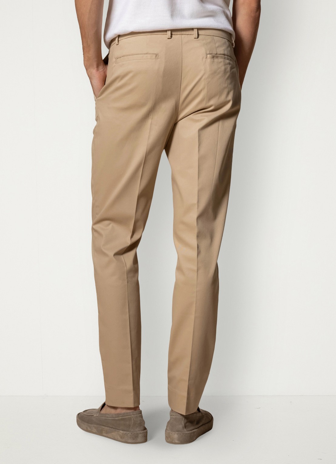 Aurélien Metropolitan straight fit pantalon met steekzakken - achterkant 5 dark beige-251