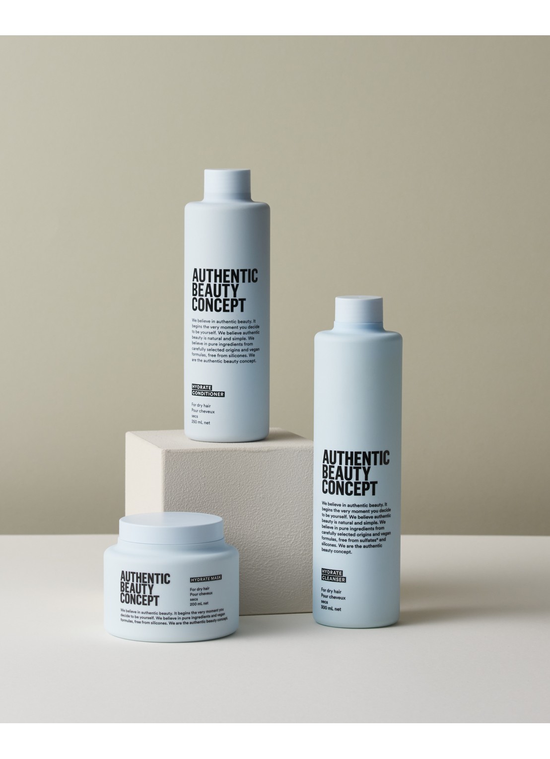 Authentic Beauty Concept Hydrate Conditioner - conditioner - detail 2 beige