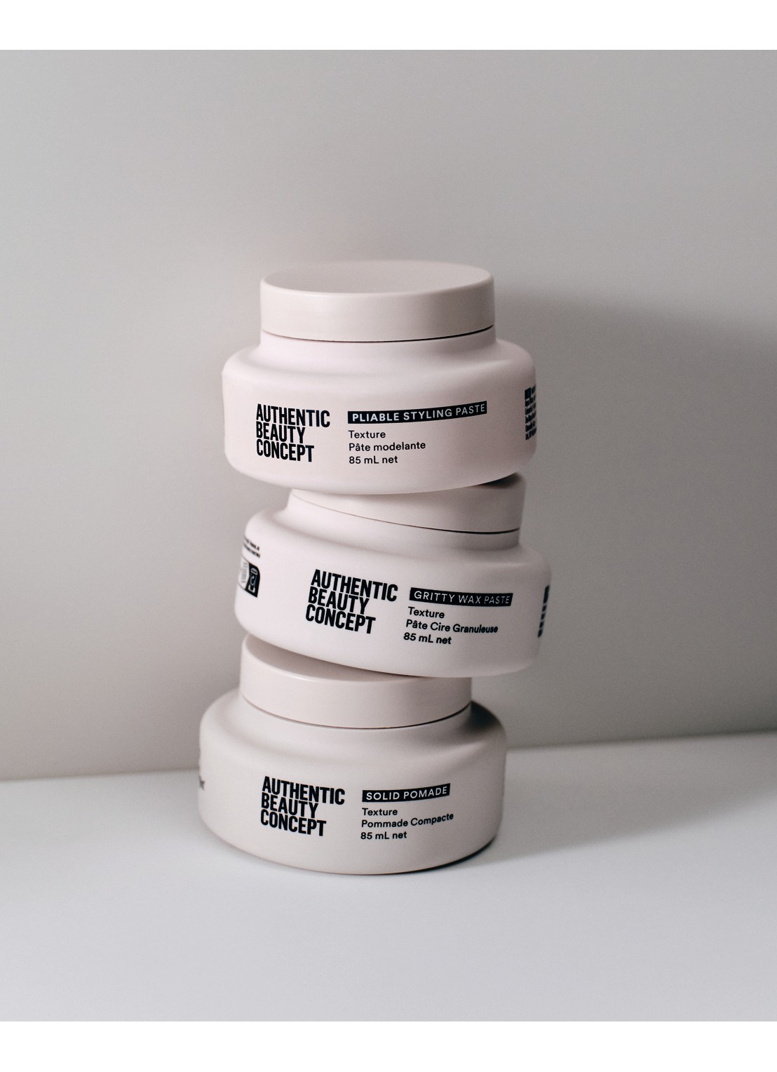 Authentic Beauty Concept Solid Pomade - stylingcrème - detail 3 undefined