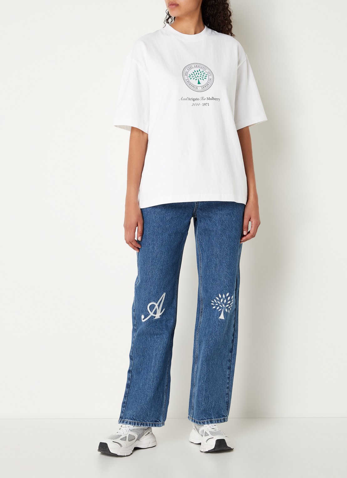 Axel Arigato AA x Mulberry Box Fit T-shirt met logo - unisex - voorkant 6 wit