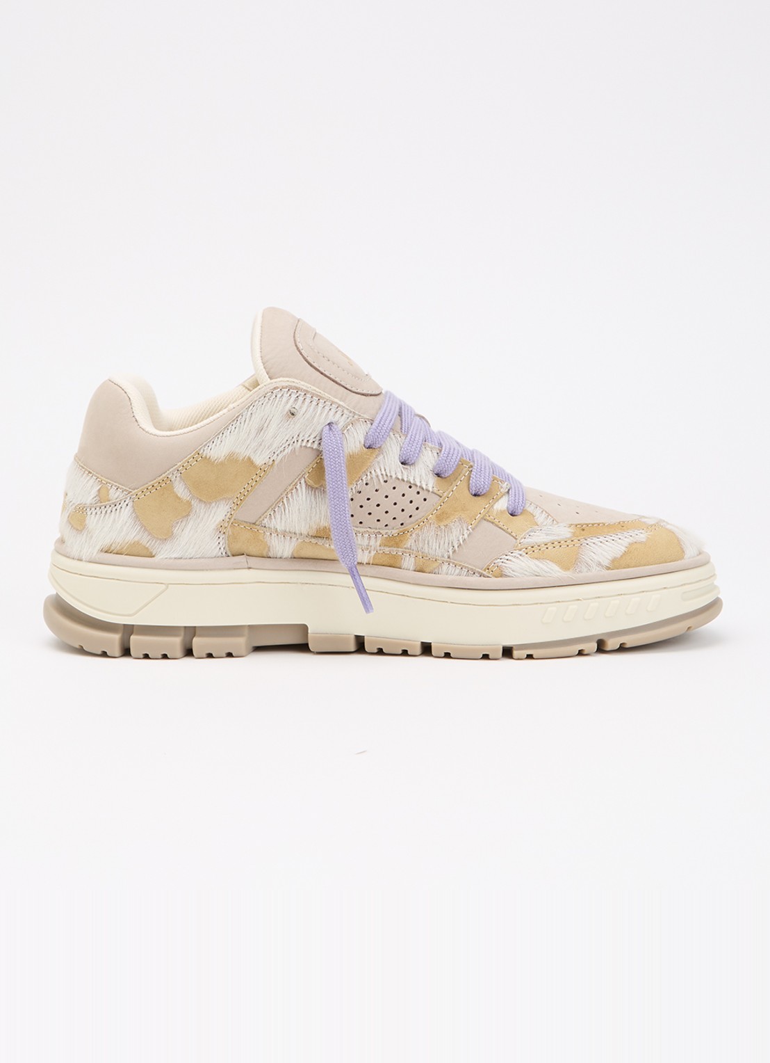 Axel Arigato Area Lo sneaker van leer - voorkant 5 beige