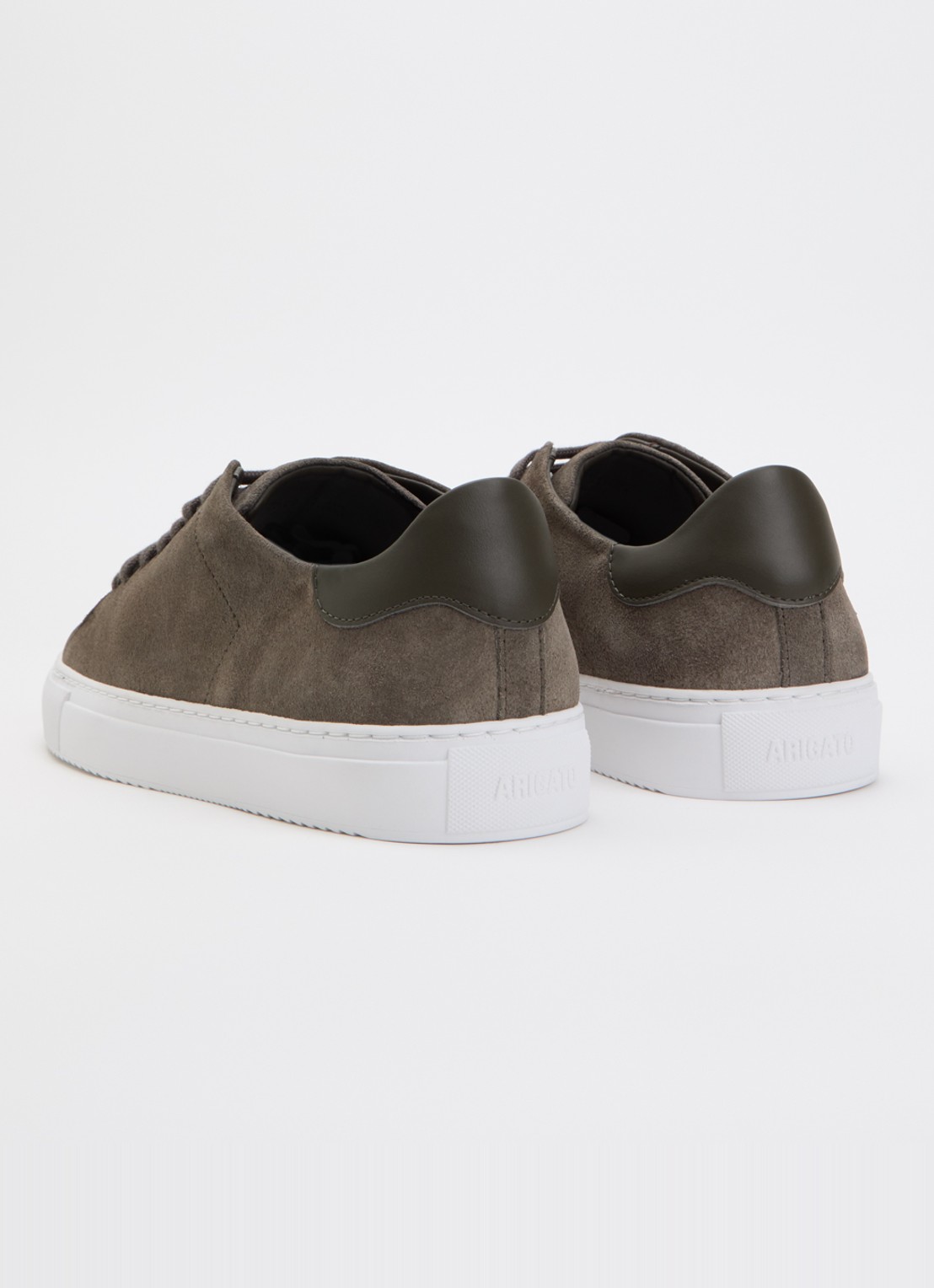 Axel Arigato Clean 90 sneaker van suède met logo - achterkant 2 donkerbruin