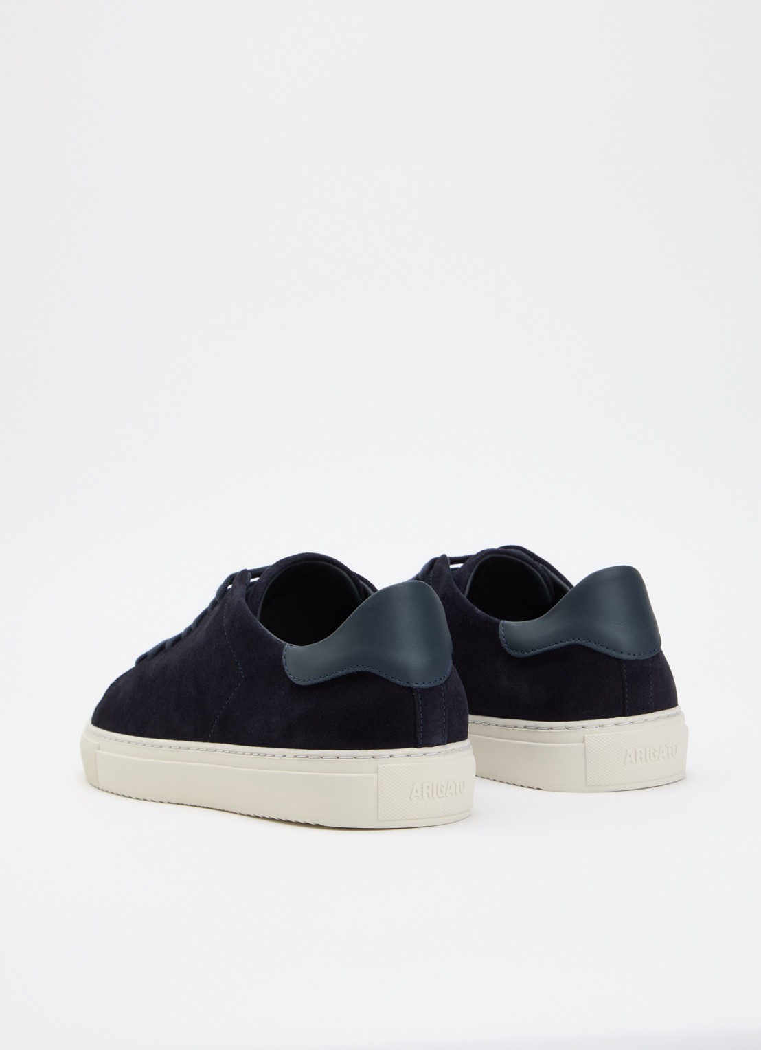 Axel Arigato Clean 90 sneaker van suède met logo - achterkant blauw